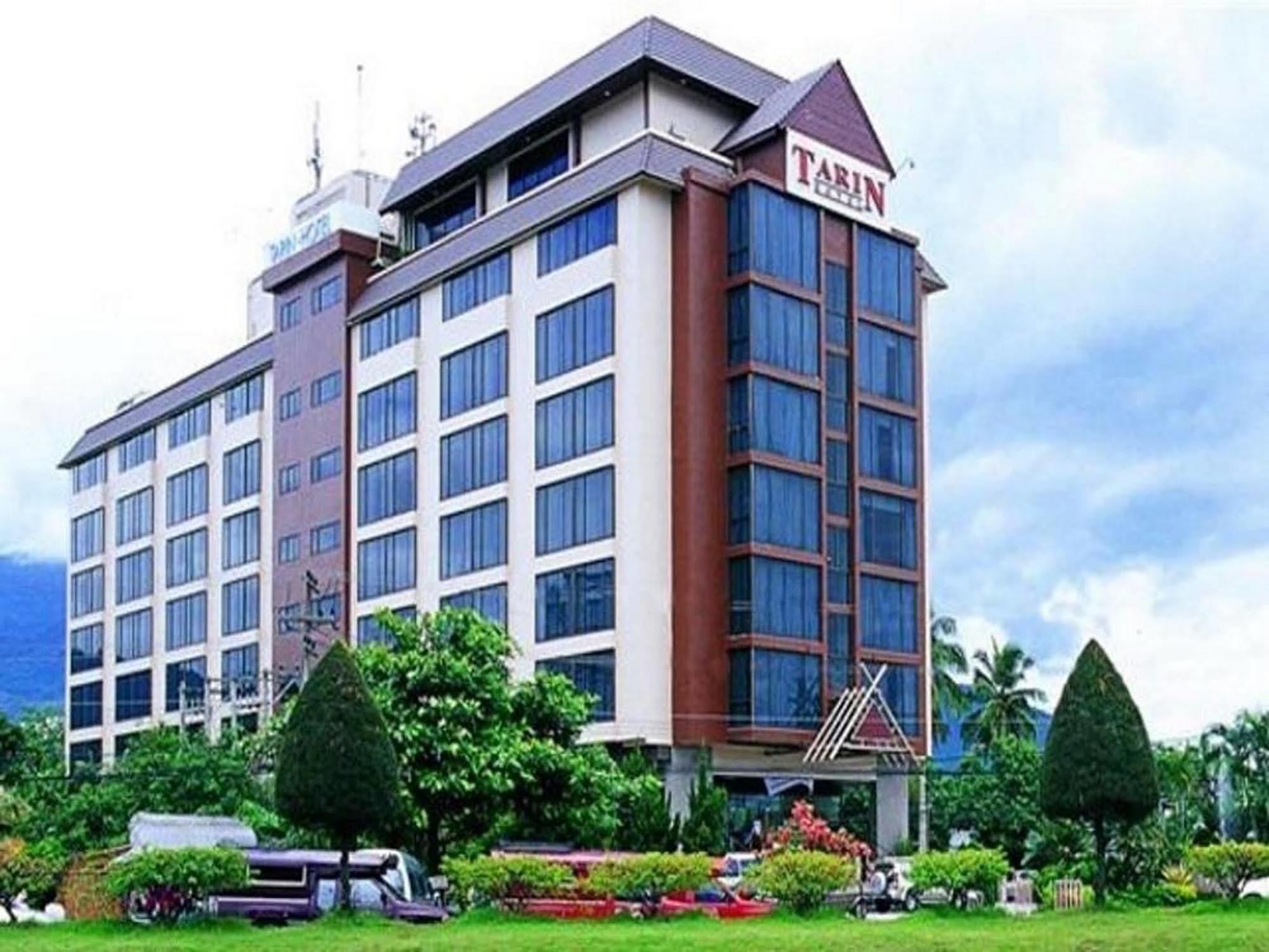 Tarin Hotel Чиангмай Екстериор снимка